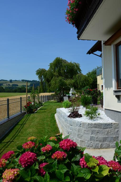 Haus Gruber Hotell Attersee Exteriör bild